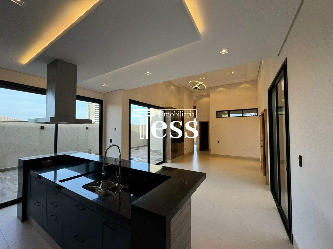 Casa de Condomínio com 3 quartos à venda, 170m² — foto 12 de 26