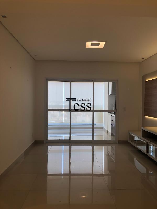 Apartamento com 3 quartos à venda, 132m² — foto 1 de 22