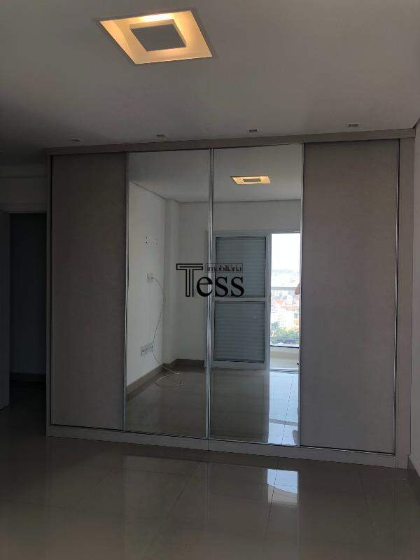 Apartamento com 3 quartos à venda, 132m² — foto 17 de 22