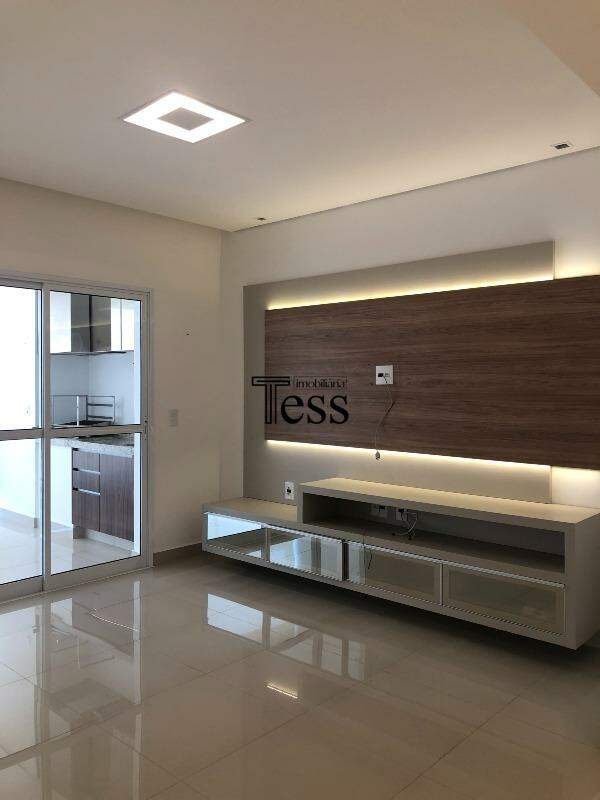 Apartamento com 3 quartos à venda, 132m² — foto 2 de 22