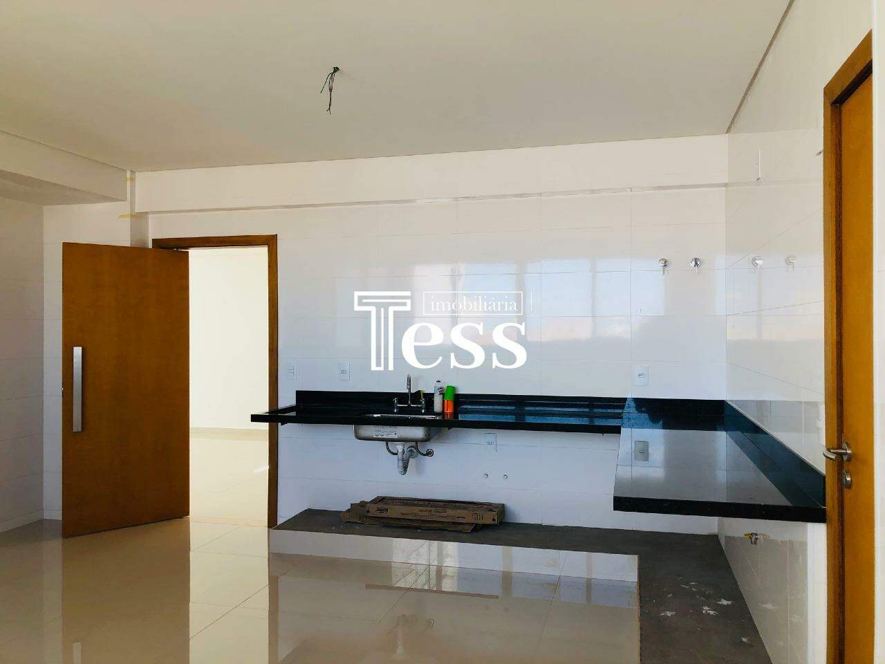Apartamento com 4 quartos à venda, 488m² — foto 13 de 29