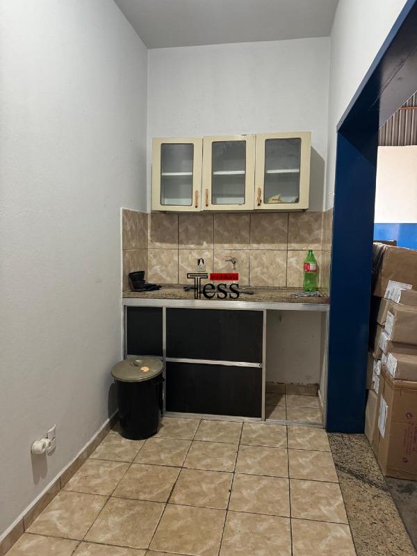 Loja / Salão / Ponto Comercial para aluguel, 512m² — foto 15 de 16