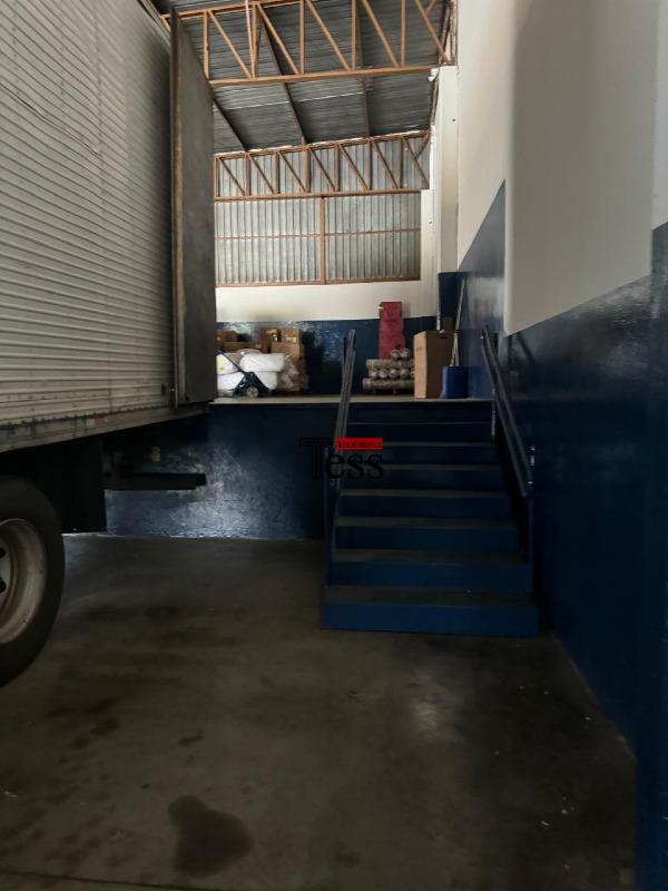 Loja / Salão / Ponto Comercial para aluguel, 512m² — foto 8 de 16