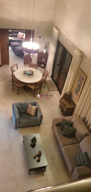 Casa de Condomínio com 3 quartos à venda, 300m² — foto 14 de 18