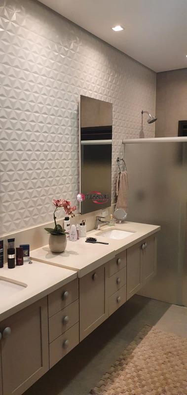Casa de Condomínio com 3 quartos à venda, 300m² — foto 8 de 18