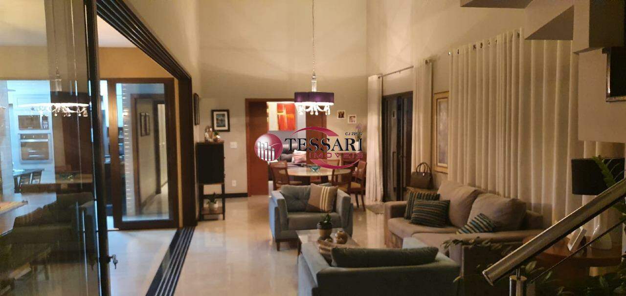 Casa de Condomínio com 3 quartos à venda, 300m² — foto 1 de 18