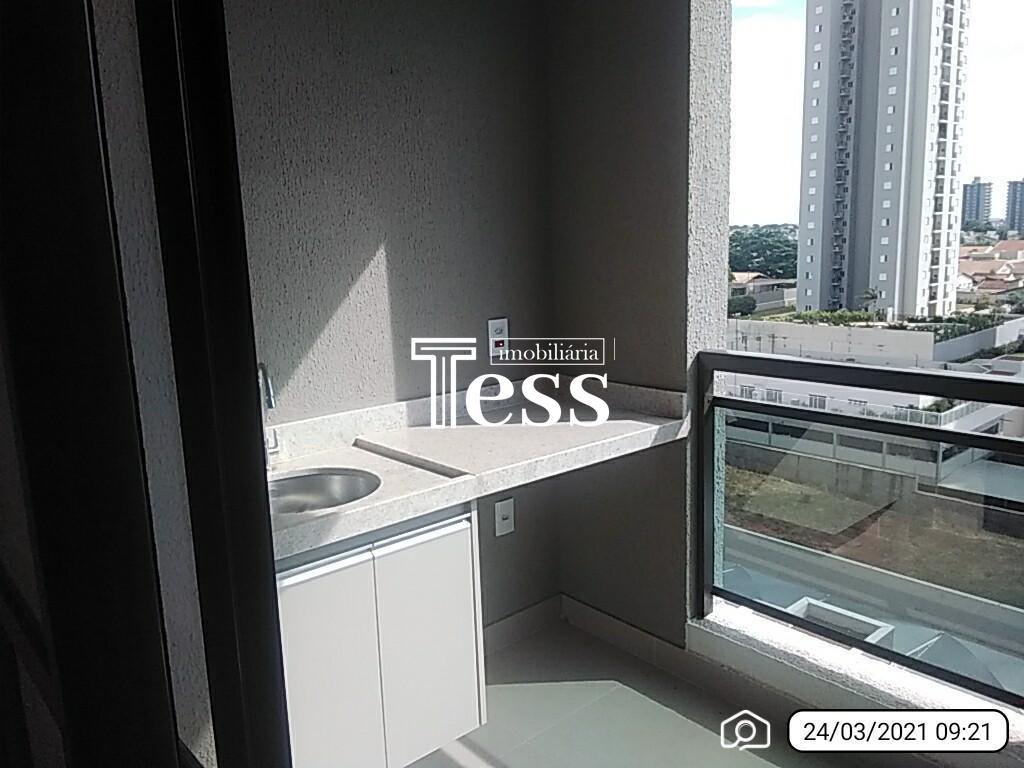Apartamento com 2 quartos para aluguel, 66m² — foto 2 de 21