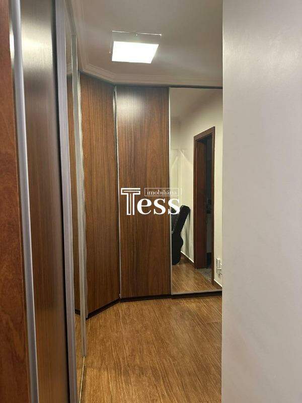 Apartamento com 3 quartos à venda, 200m² — foto 21 de 30