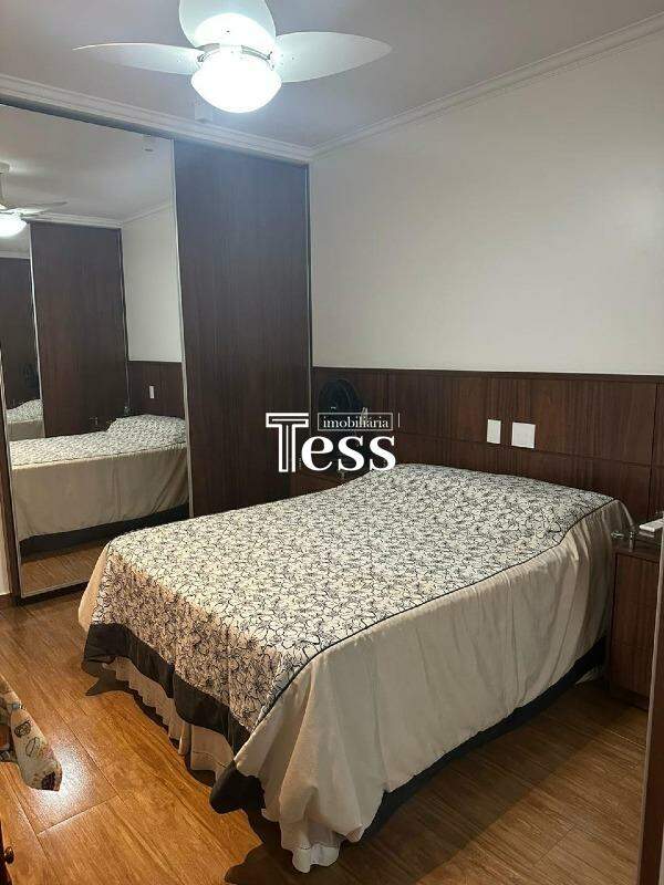 Apartamento com 3 quartos à venda, 200m² — foto 25 de 30