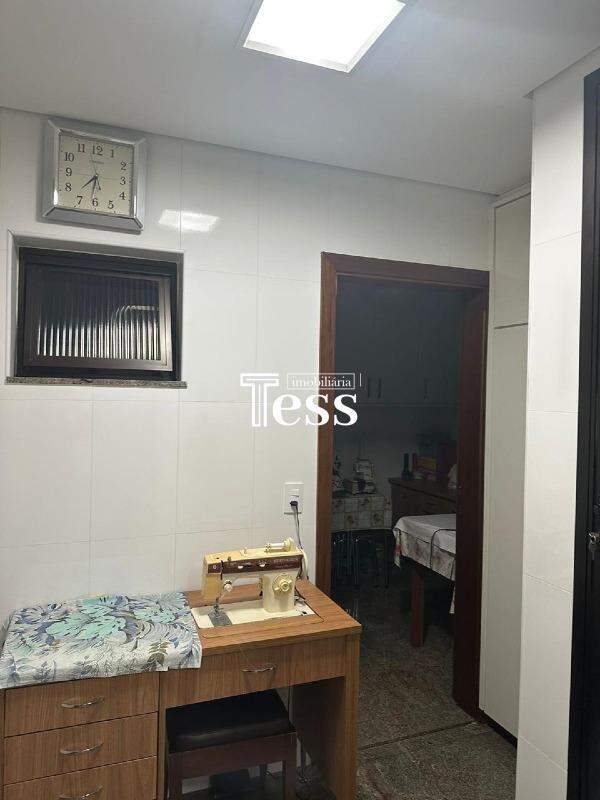 Apartamento com 3 quartos à venda, 200m² — foto 16 de 30