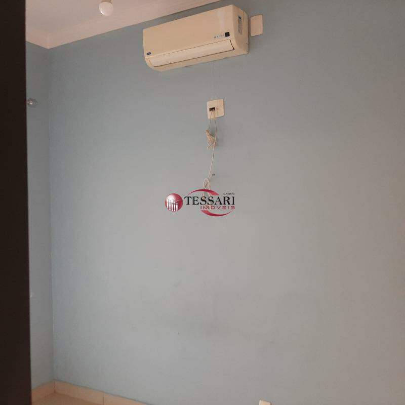 Casa com 3 quartos à venda, 280m² — foto 16 de 19