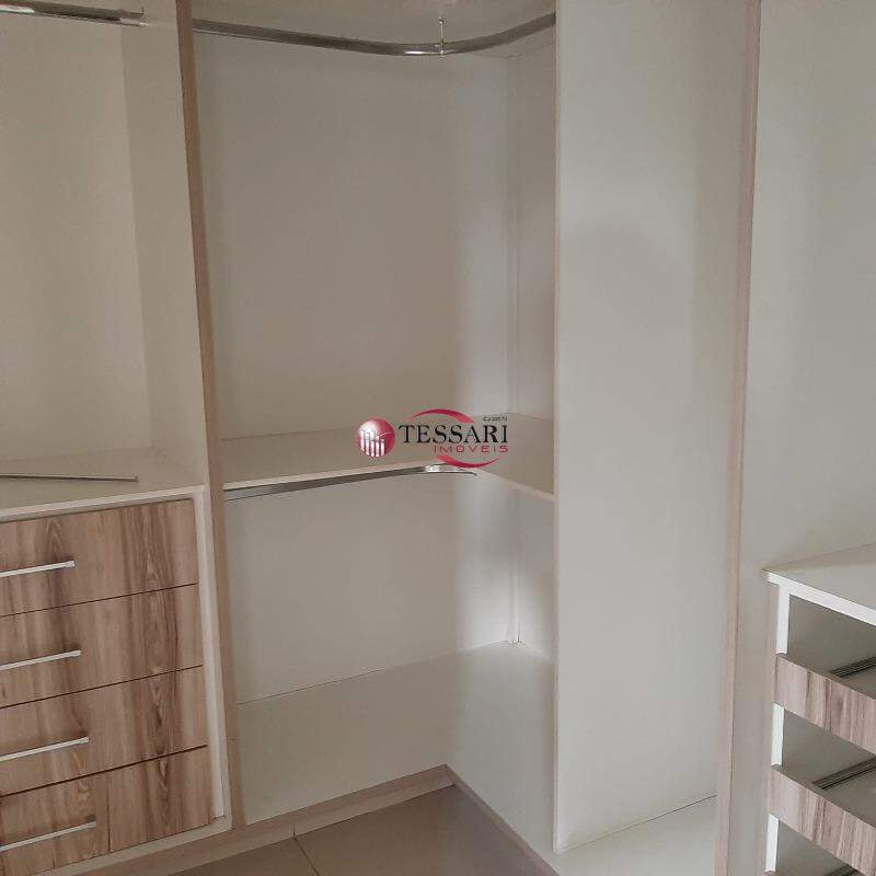 Casa com 3 quartos à venda, 280m² — foto 10 de 19