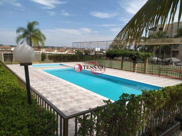 Apartamento com 3 quartos à venda, 60m² — foto 1 de 11