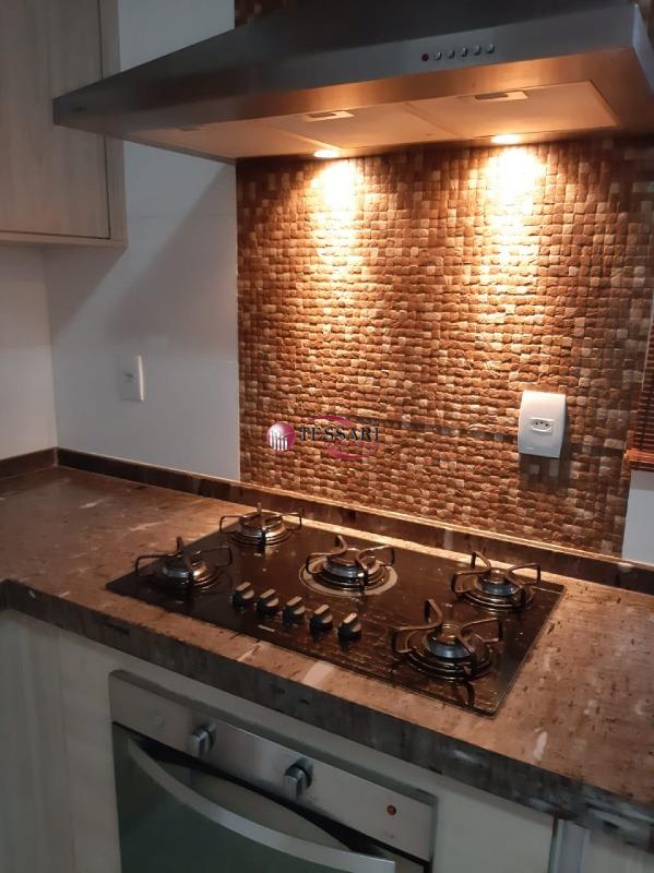 Casa de Condomínio com 3 quartos à venda, 230m² — foto 12 de 21