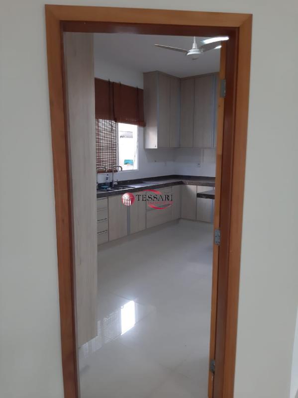 Casa de Condomínio com 3 quartos à venda, 230m² — foto 10 de 21
