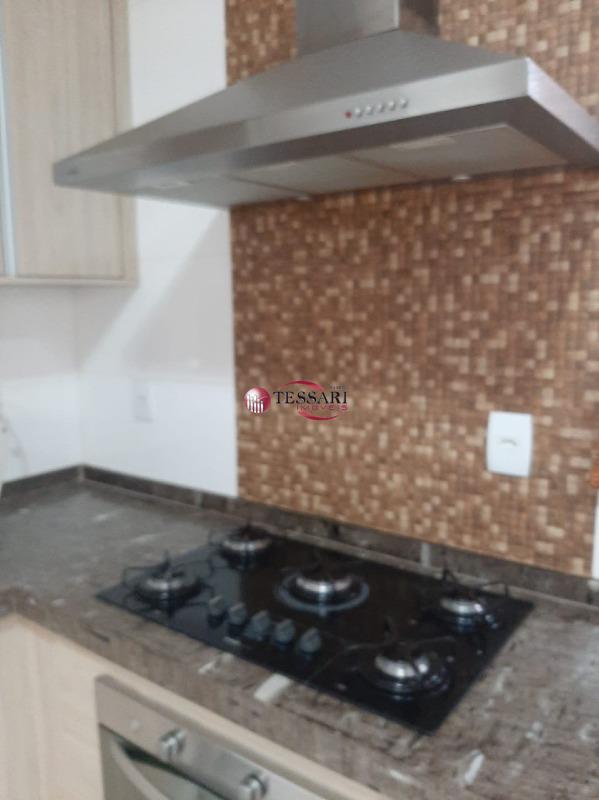 Casa de Condomínio com 3 quartos à venda, 230m² — foto 13 de 21