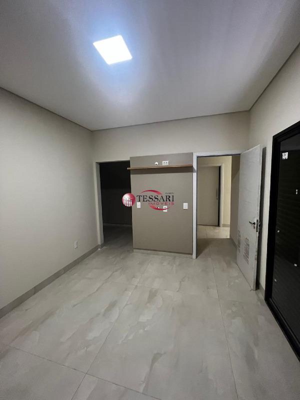 Casa de Condomínio com 3 quartos à venda, 230m² — foto 7 de 9