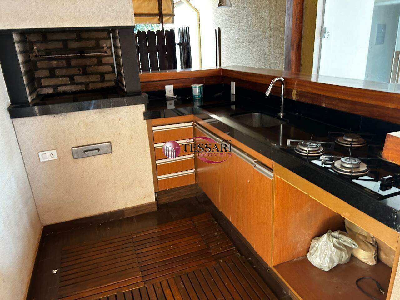 Casa de Condomínio com 3 quartos à venda, 120m² — foto 1 de 19