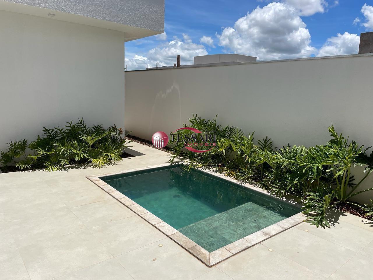 Casa de Condomínio com 3 quartos à venda, 175m² — foto 1 de 29