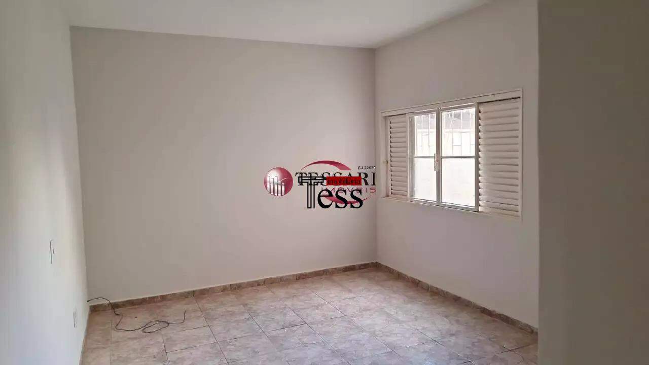 Imóvel Comercial com 3 quartos para aluguel, 220m² — foto 16 de 20
