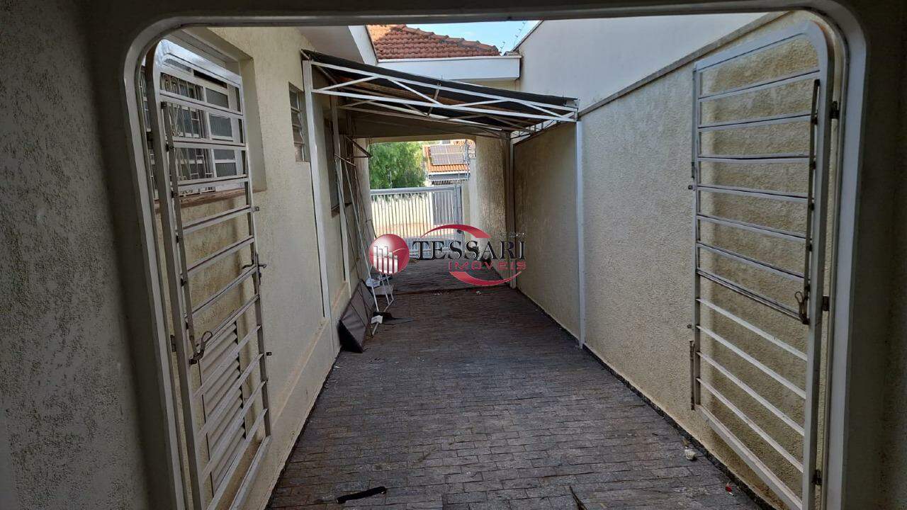 Imóvel Comercial com 3 quartos para aluguel, 220m² — foto 20 de 20