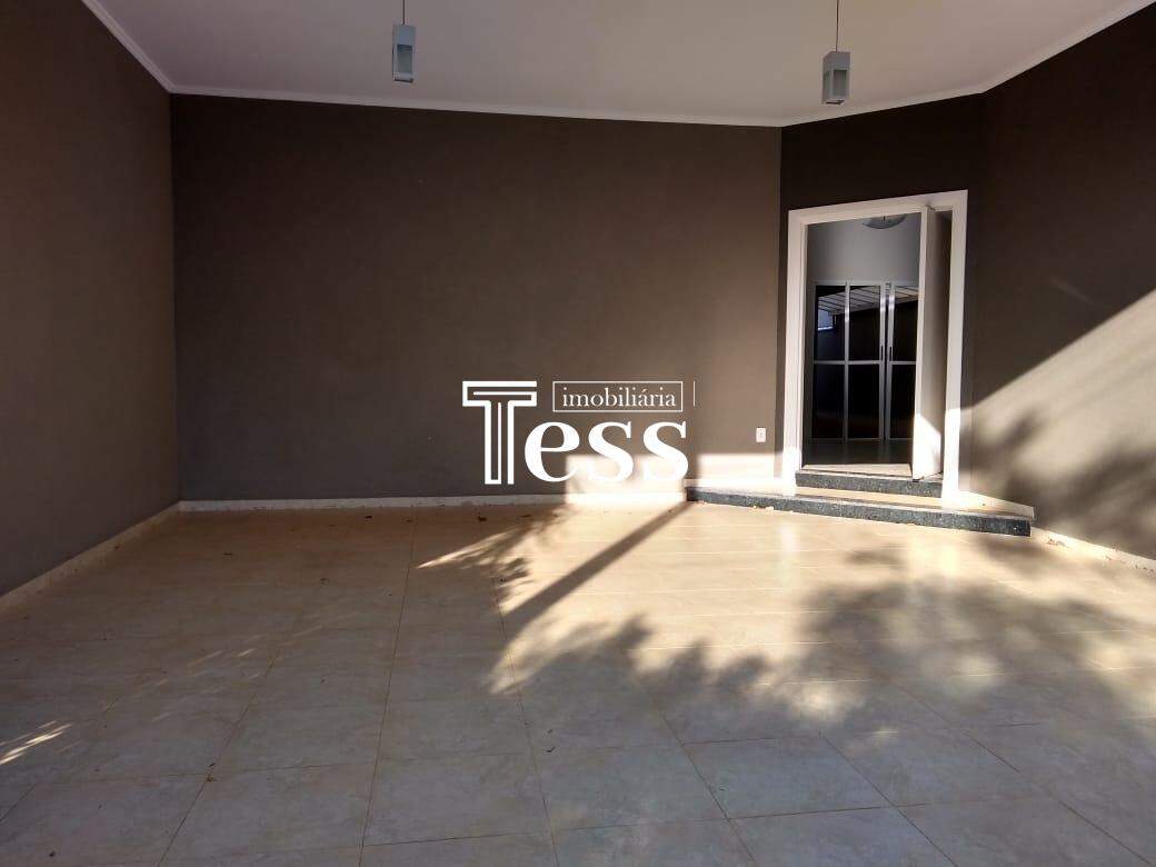 Casa de Condomínio com 3 quartos à venda, 200m² — foto 1 de 20
