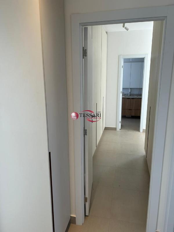 Apartamento com 3 quartos para aluguel, 162m² — foto 7 de 19