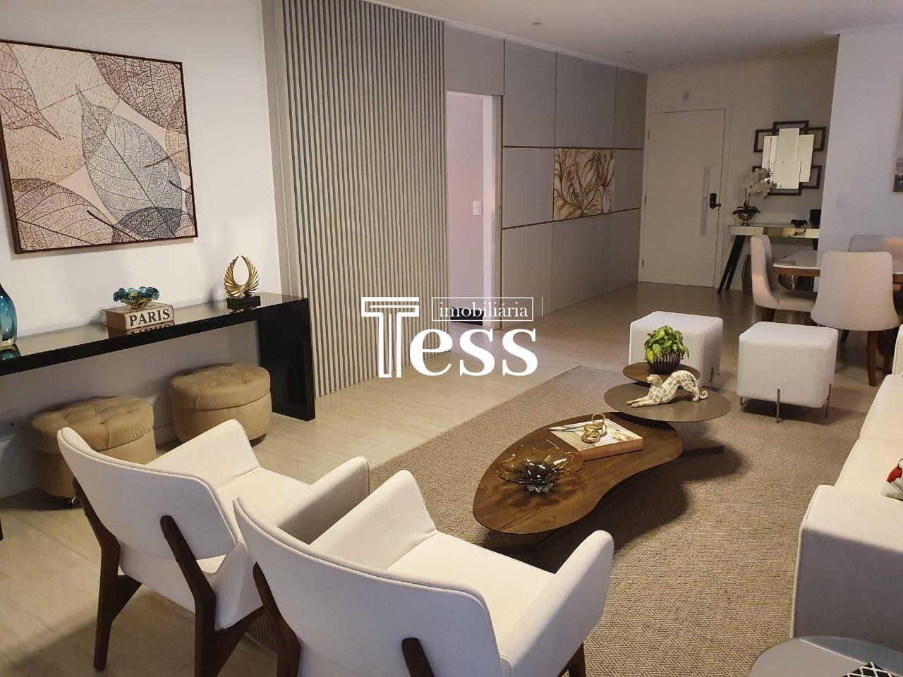 Apartamento com 4 quartos à venda, 260m² — foto 2 de 30