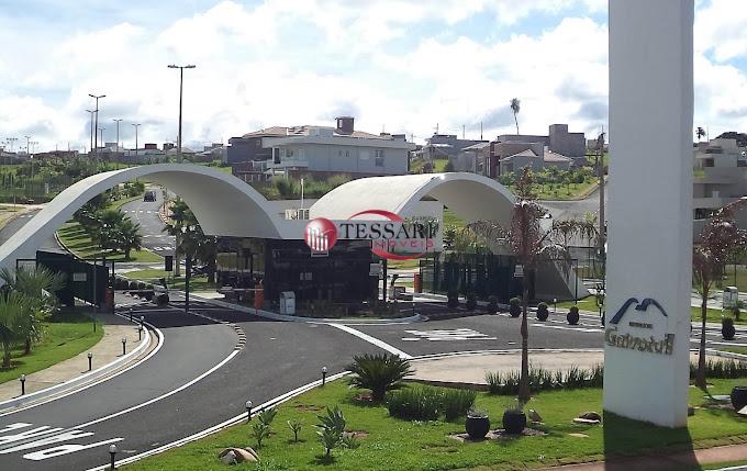 Terreno / Lote / Condomínio à venda, 403m² — foto 2 de 7