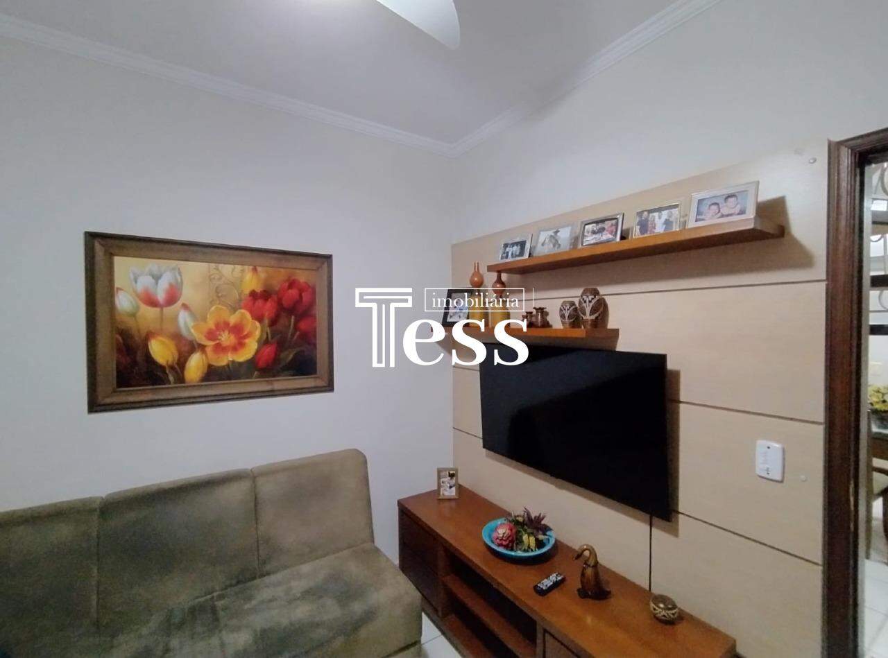 Casa com 3 quartos à venda, 218m² — foto 7 de 28