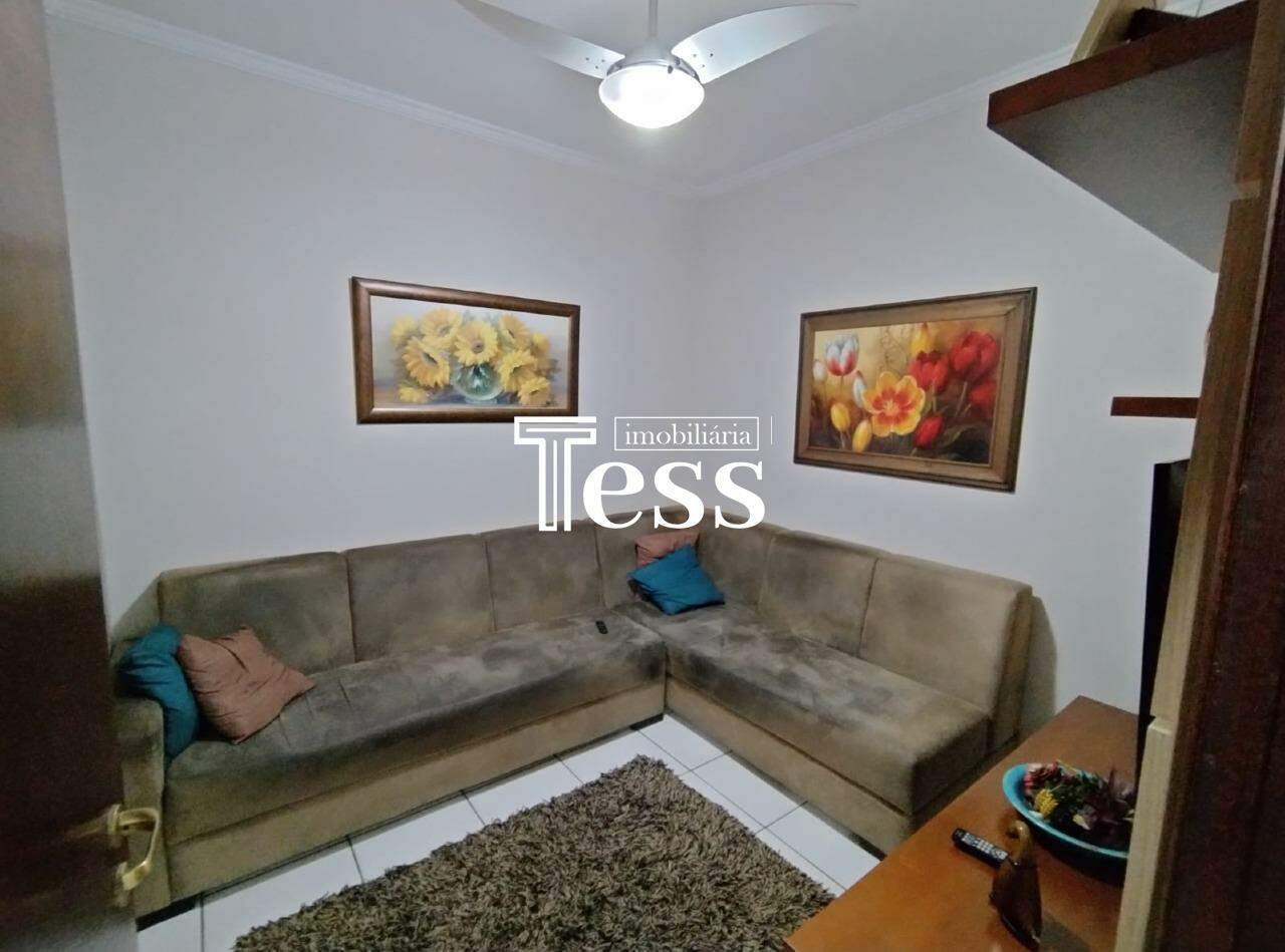 Casa com 3 quartos à venda, 218m² — foto 6 de 28