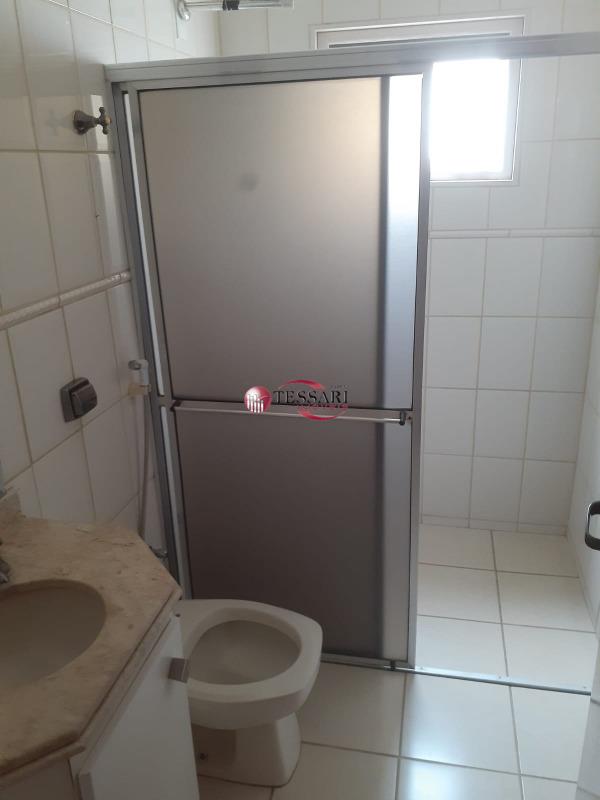 Apartamento com 3 quartos para aluguel, 120m² — foto 8 de 8