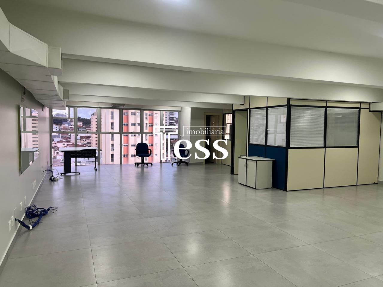 Conjunto Comercial / Sala à venda, 196m² — foto 1 de 11