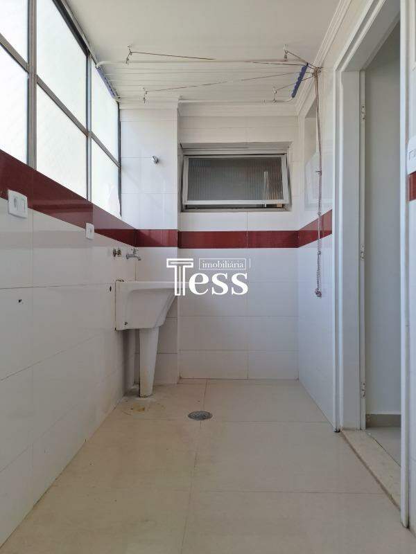 Apartamento com 3 quartos à venda, 110m² — foto 13 de 14