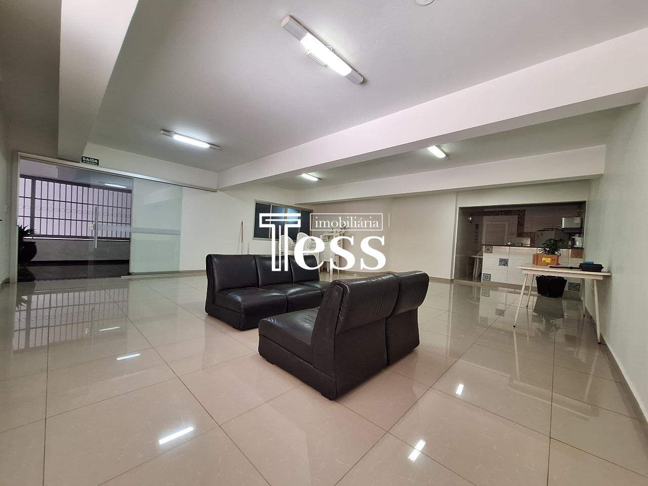 Apartamento com 3 quartos à venda, 110m² — foto 2 de 14