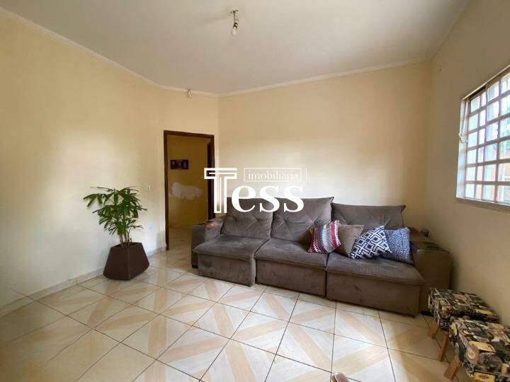 Casa com 3 quartos à venda, 115m² — foto 4 de 12