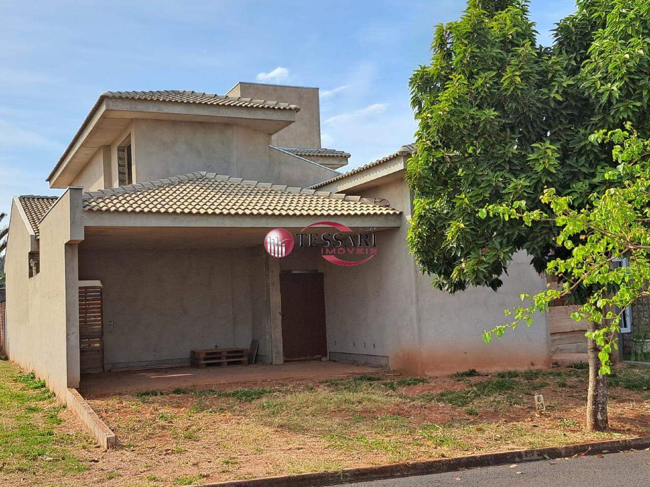 Casa de Condomínio com 3 quartos à venda, 268m² — foto 1 de 4