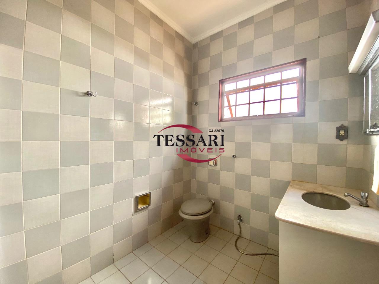 Casa com 4 quartos para aluguel, 174m² — foto 14 de 22