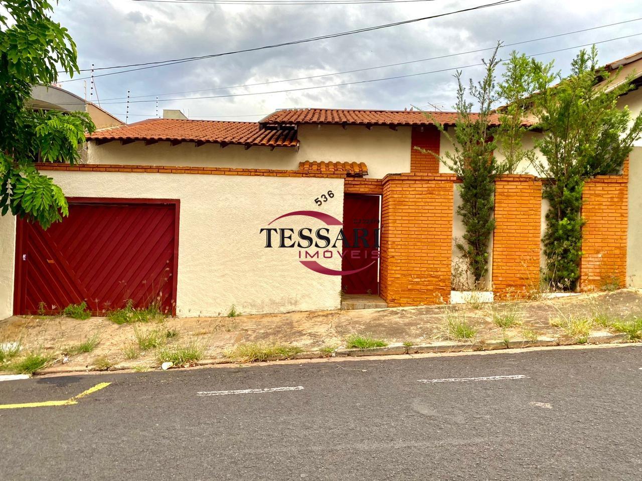Casa com 4 quartos para aluguel, 174m² — foto 1 de 22