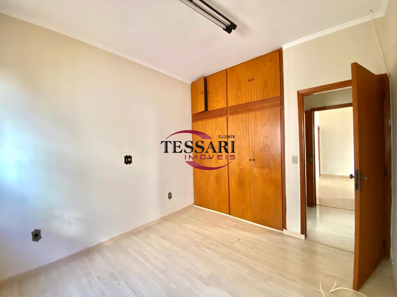 Casa com 4 quartos para aluguel, 174m² — foto 15 de 22