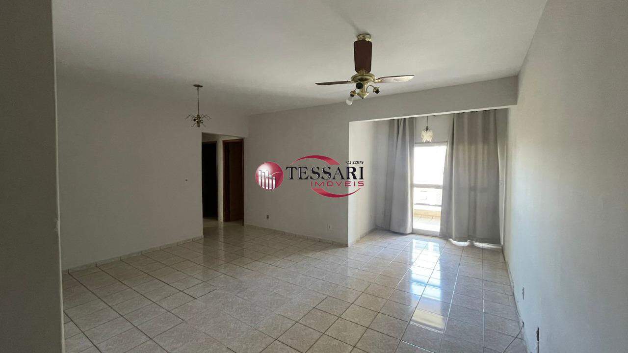 Apartamento com 3 quartos para aluguel, 105m² — foto 1 de 17