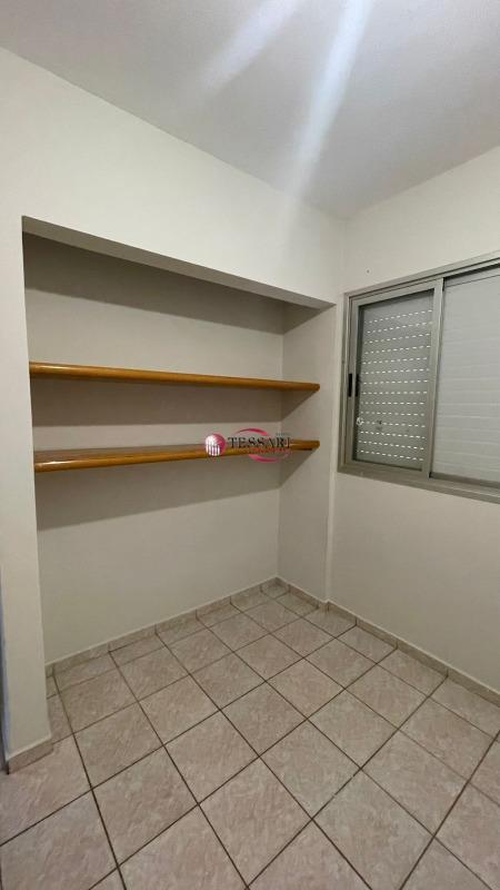 Apartamento com 3 quartos para aluguel, 105m² — foto 9 de 17