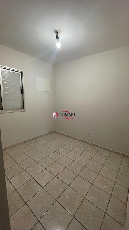Apartamento com 3 quartos para aluguel, 105m² — foto 8 de 17