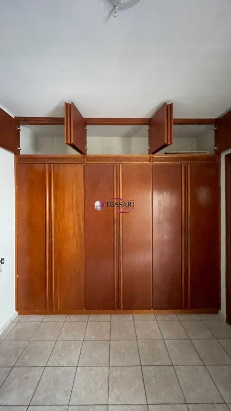 Apartamento com 3 quartos para aluguel, 105m² — foto 11 de 17