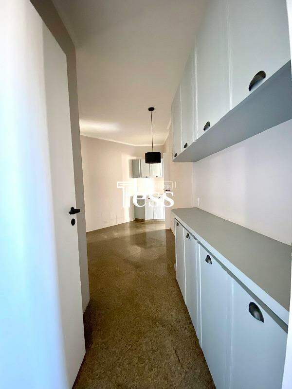 Apartamento com 3 quartos à venda, 325m² — foto 11 de 26