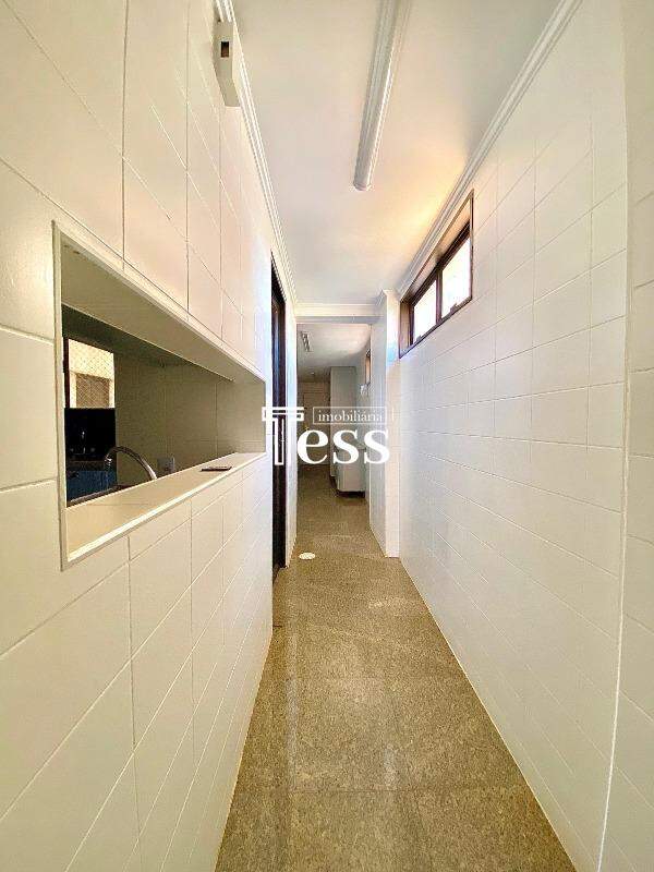 Apartamento com 3 quartos à venda, 325m² — foto 13 de 26