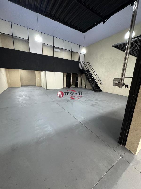 Loja / Salão / Ponto Comercial para aluguel, 240m² — foto 7 de 19