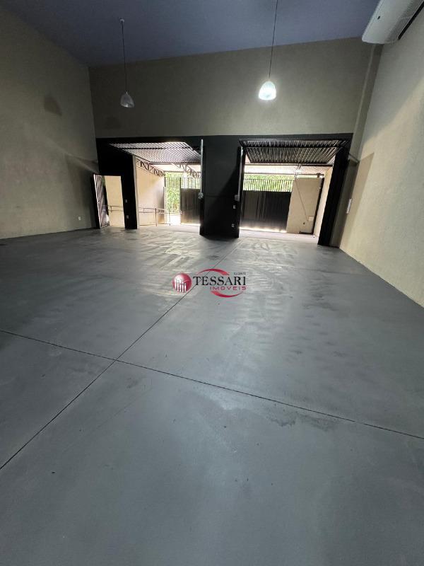 Loja / Salão / Ponto Comercial para aluguel, 240m² — foto 5 de 19