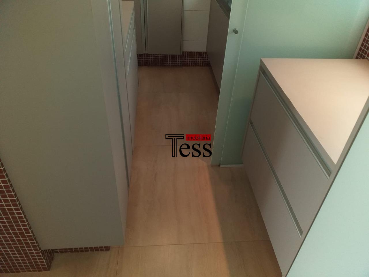 Apartamento com 3 quartos à venda, 157m² — foto 18 de 27
