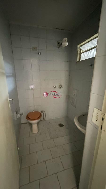 Casa com 2 quartos para aluguel, 180m² — foto 7 de 18